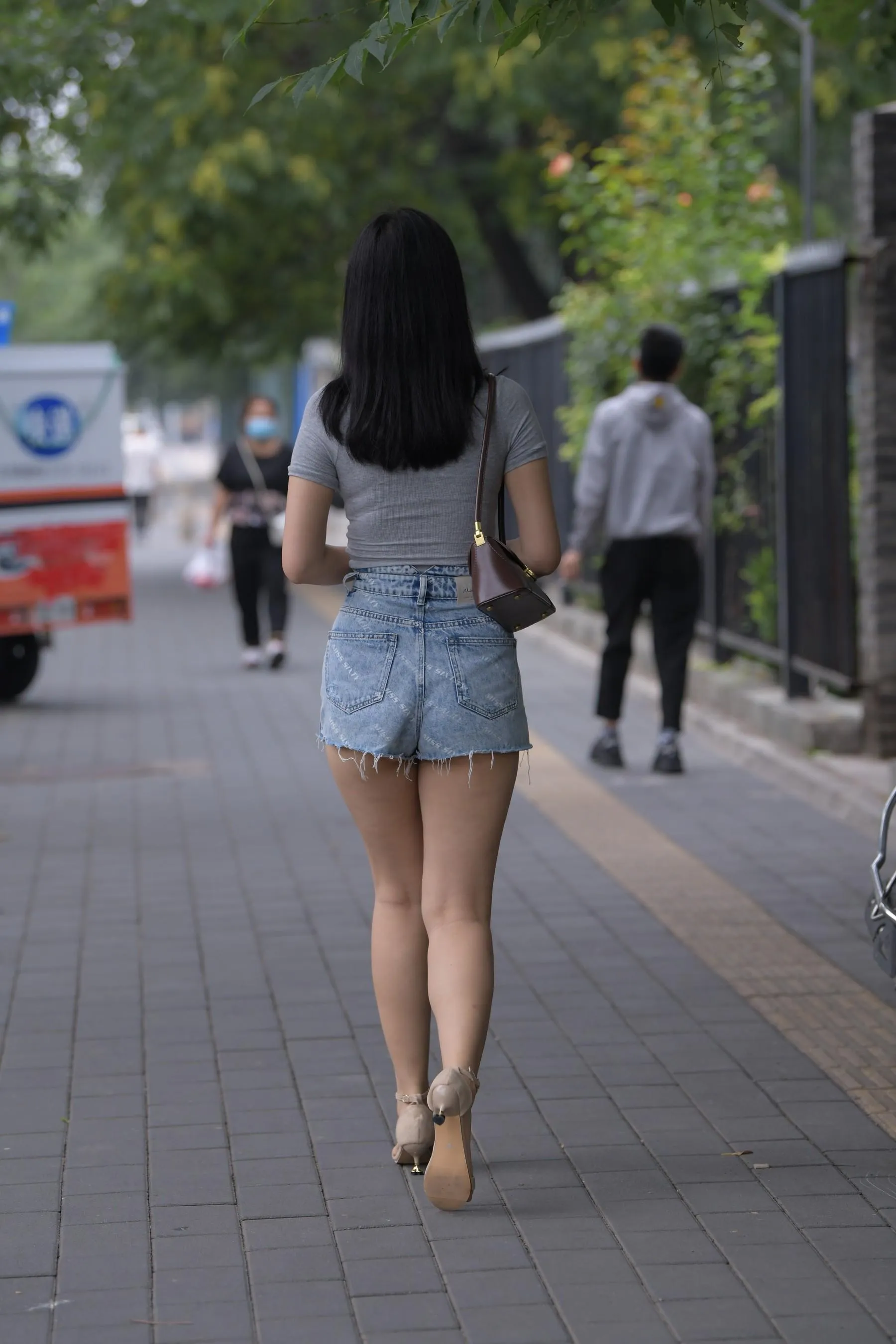 魔镜街拍 NO.169 一只麋鹿摄影-牛仔短裙美女 [235P]插图